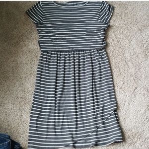 Striped GAP Maternity Nursing Dress